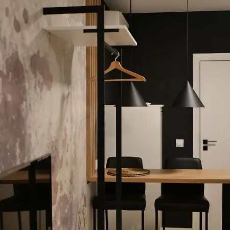 Przytulna Kawalerka 77 *