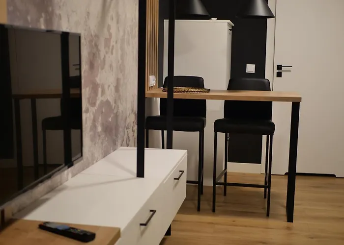 Przytulna Kawalerka 77 *